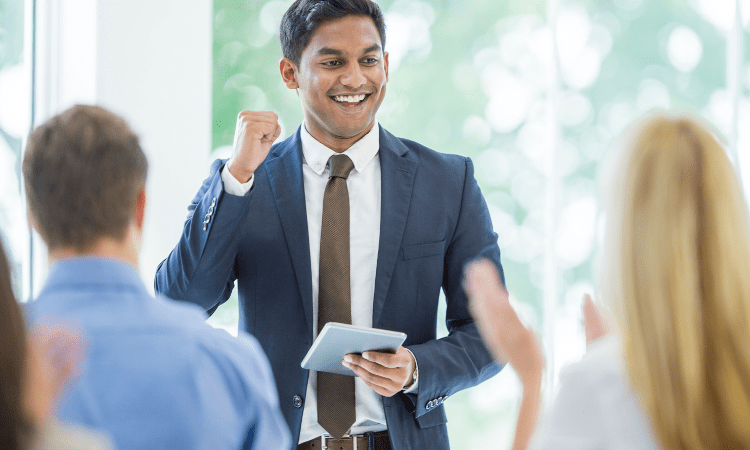 Leadership training: getting leader development right with elearning leadership training